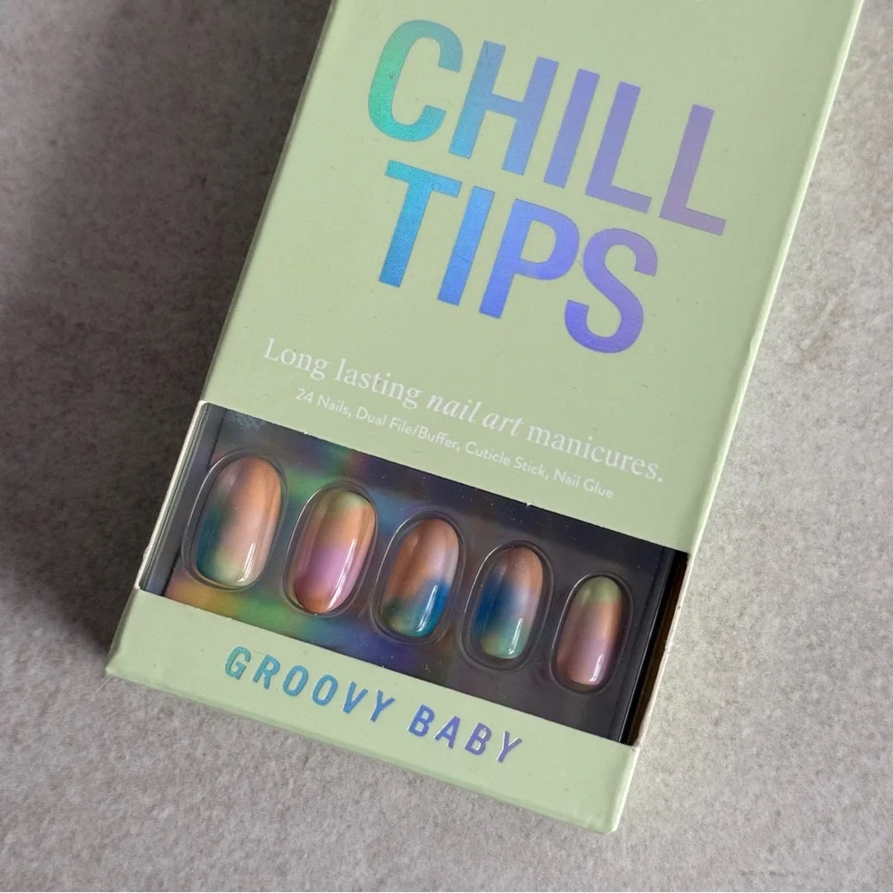 Chillhouse Chill Tips Press-On Nails - Groovy Baby - Long-Lasting Manicure